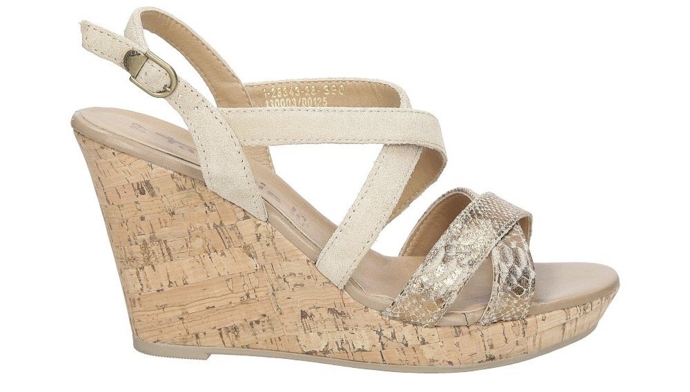 sandały na koturnie