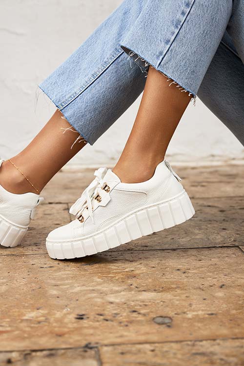 Białe trampki creepersy na platformie sznurowane POLSKA SKÓRA Casu 005