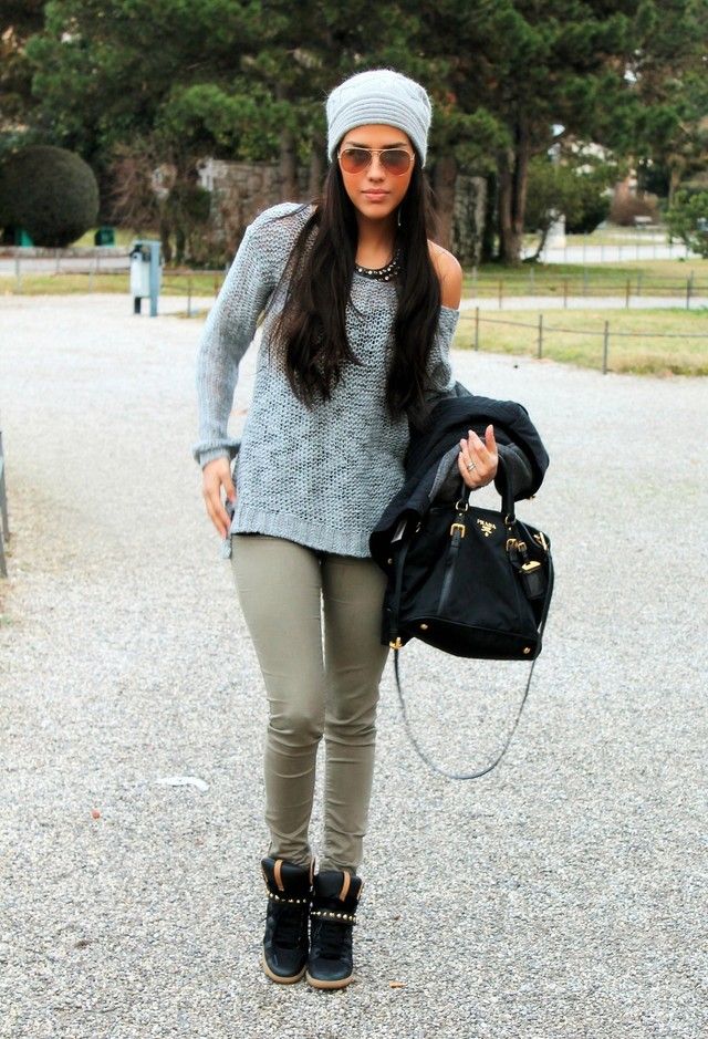 sneakersy stylizacja