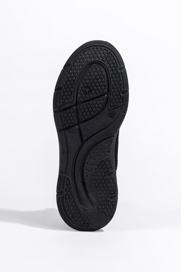 Czarne buty sportowe slip on damskie sneakersy z perforacją wsuwane Carla PDJ268