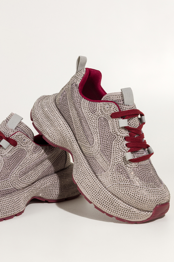 Szare sneakersy damskie buty sportowe na ozdobnej platformie błyszczące cyrkonie bordowe sznurówki Carla QP-0607-6