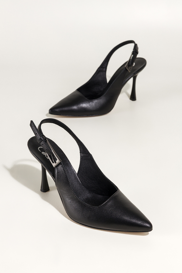 Czarne czółenka skórzane damskie szpilki z odkrytą piętą obcas kieliszek PRODUKT POLSKI Casu 7007-899