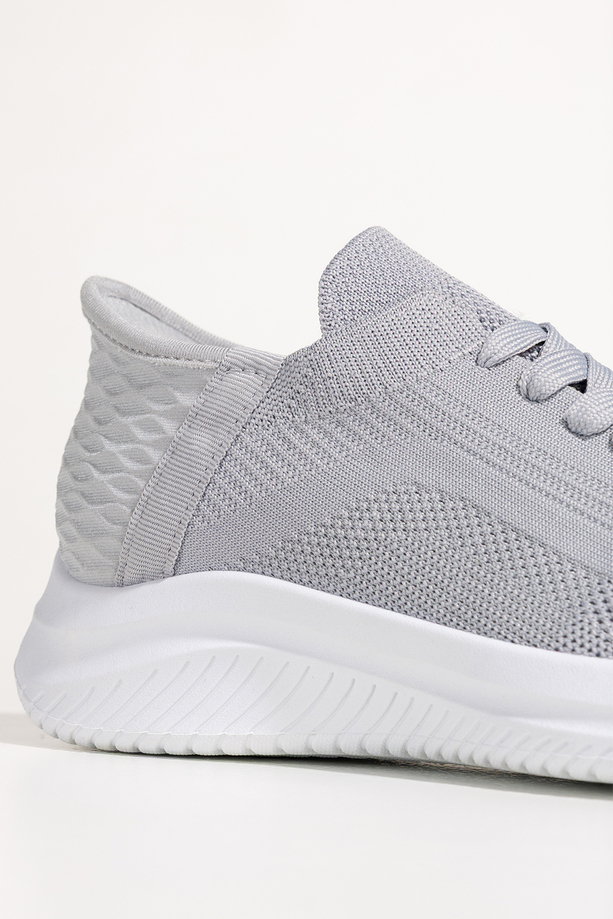 Szare buty sportowe damskie na fitness sneakersy na elastycznej białej platformie sznurowane Casu L8010