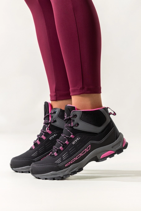 Czarne buty trekkingowe damskie z fuksjowymi dodatkami sznurowane softshell Casu Y7994-2