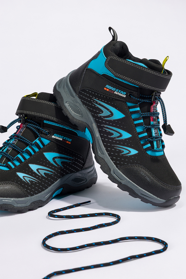 Czarne buty trekkingowe damskie na bieżnikowanej podeszwie z regulowaną elastyczną sznurówką niebieskie wstawki softshell Casu 2310-14W
