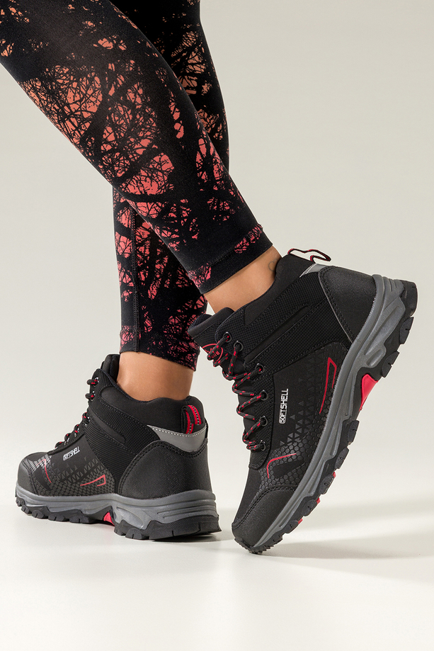 Czarne buty trekkingowe damskie z czerwonymi dodatkami sznurowane softshell Casu Y7997-6