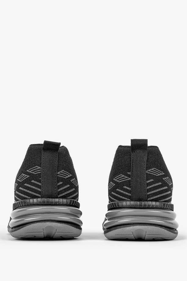 Czarne buty sportowe sznurowane Casu 10/3/21/B