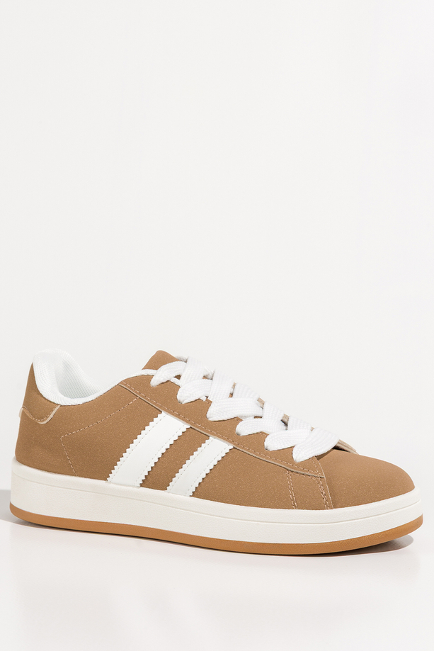 Beżowe sneakersy damskie buty sportowe na platformie sznurowane białe wstawki Casu 77632-2