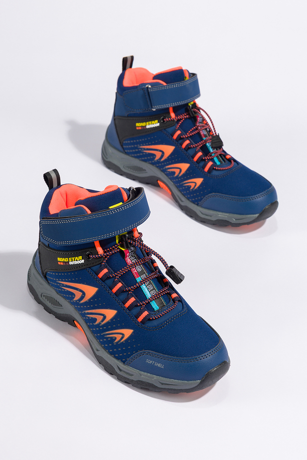 Granatowe buty trekkingowe damskie na bieżnikowanej podeszwie z regulowaną elastyczną sznurówką pomarańczowe wstawki softshell Casu 2310-10W