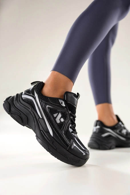 Czarne sneakersy damskie buty sportowe na platformie srebrne wstawki sznurowane Carla OZ693K