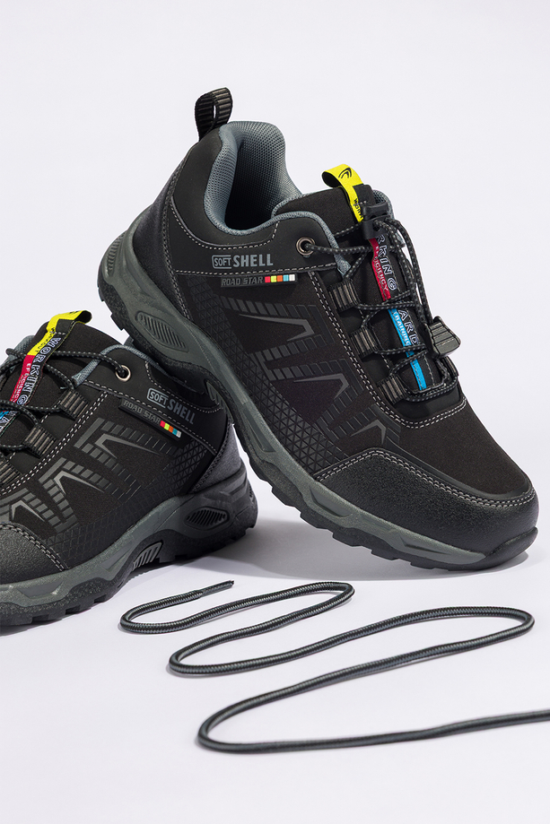 Czarne buty trekkingowe damskie buty sportowe na bieżnikowanej podeszwie z regulowaną elastyczną sznurówką szare wstawki softshell Casu 2213-1W