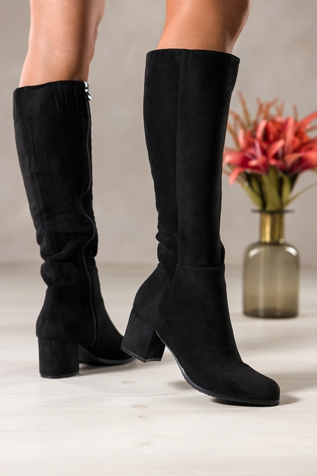 Czarne kozaki na słupku damskie Casu D18X10-B