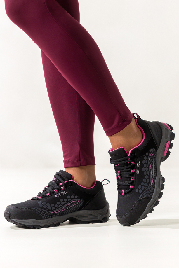 Czarne buty trekkingowe damskie sznurowane z różowymi wstawkami softshell Casu Y8187-1