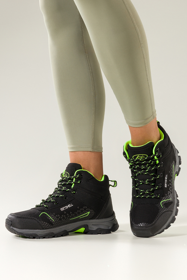 Czarne buty trekkingowe damskie z seledynowymi dodatkami sznurowane softshell Casu Y7997-7