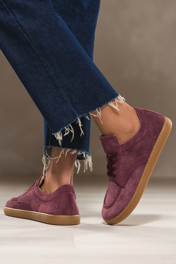 Bordowe półbuty barefoot skórzane zamszowe damskie szerokie na elastycznej płaskiej podeszwie cholewka z przeszyciami sznurowane PRODUKT POLSKI Casu M8669