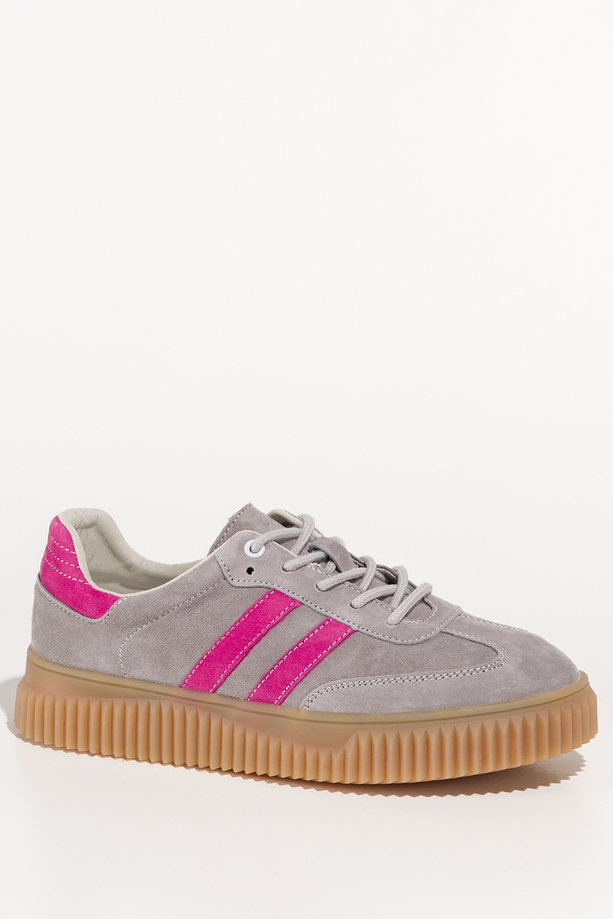 Szare sneakersy skórzane damskie buty sportowe na beżowej platformie fuksjowe wstawki sznurowane Carla TW-CU-800