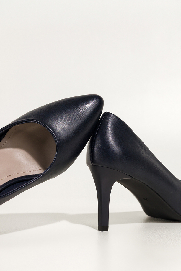 Granatowe szpilki damskie Sergio Leone skórzana wkładka 8663