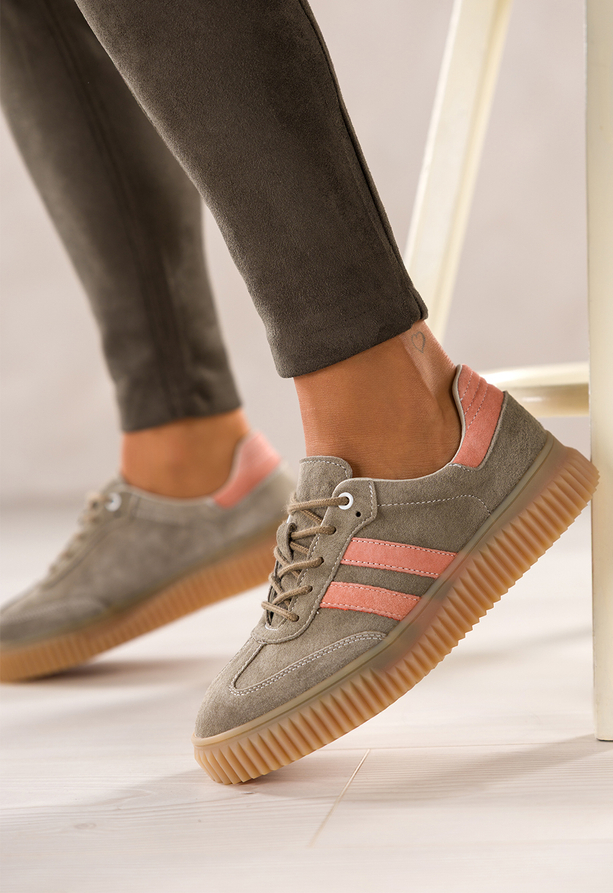 Beżowe sneakersy skórzane damskie buty sportowe na beżowej platformie łososiowe wstawki sznurowane Carla TW-CU-800
