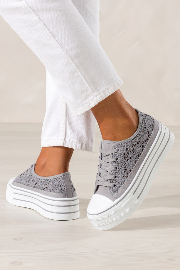 Szare trampki damskie ażurowe sneakersy na platformie koronkowe sznurowane Carla YZ847-4