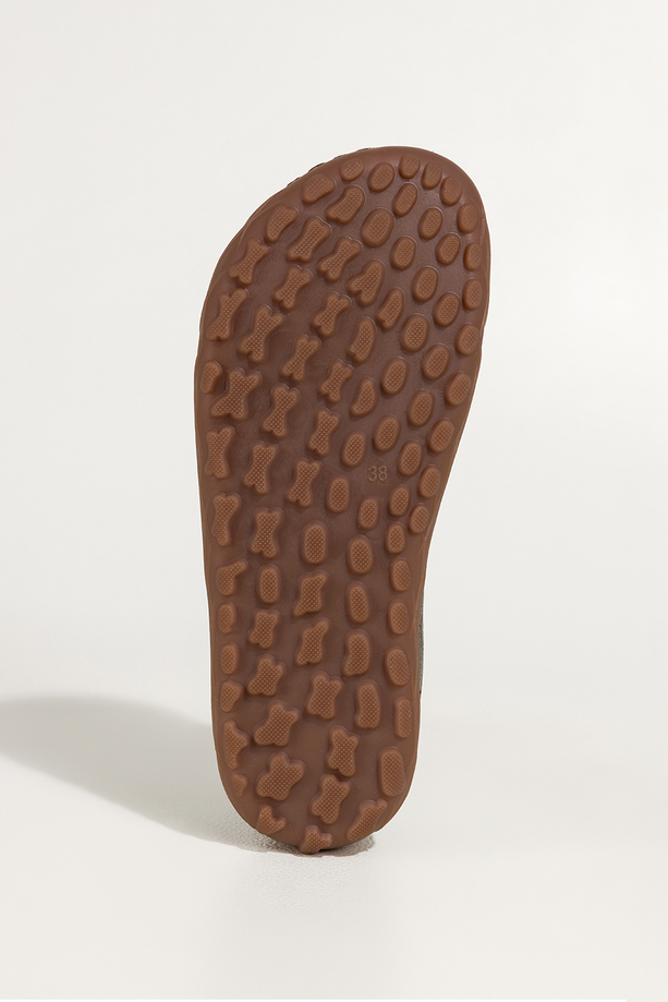 Czarne buty barefoot skórzane damskie szerokie na elastycznej płaskiej podeszwie puszyste sznurówki PRODUKT POLSKI Casu 89811