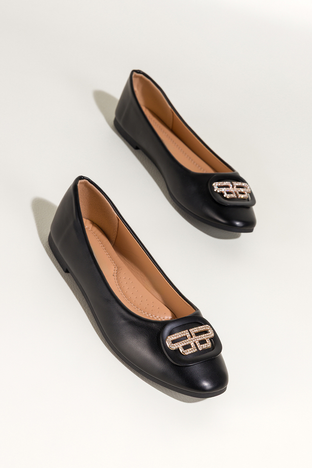 Czarne baleriny damskie płaskie złota ozdoba z cyrkoniami Carla AZ41K