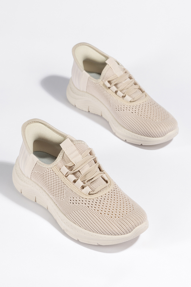 Beżowe buty sportowe damskie sneakersy sznurowane z perforacją Casu PDJ269-39