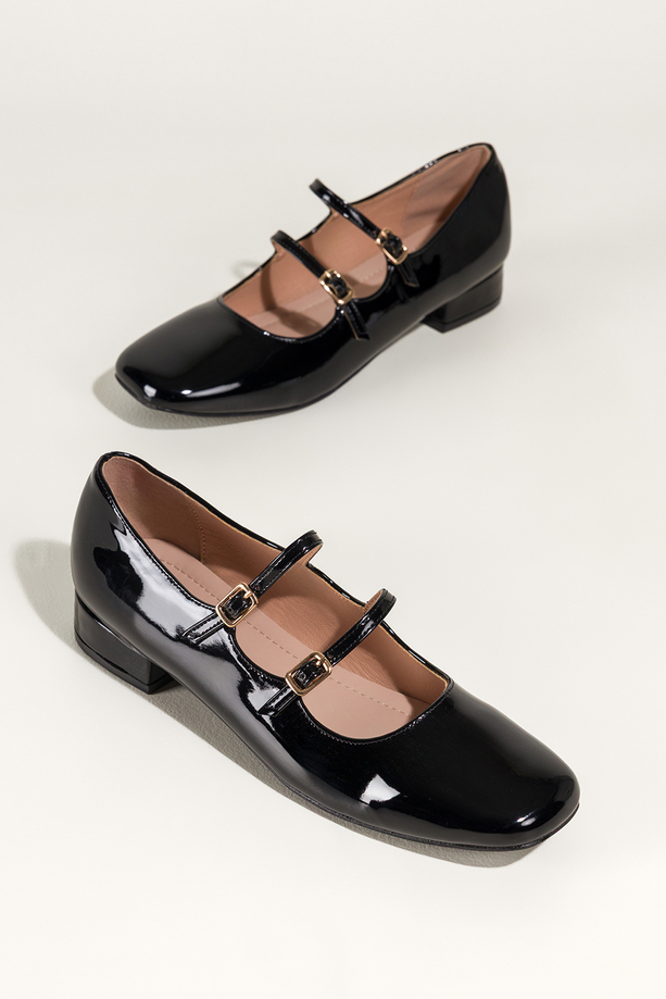 Czarne baleriny damskie lakierowane Mary Jane z paskami niski obcas klocek Carla ZR84K