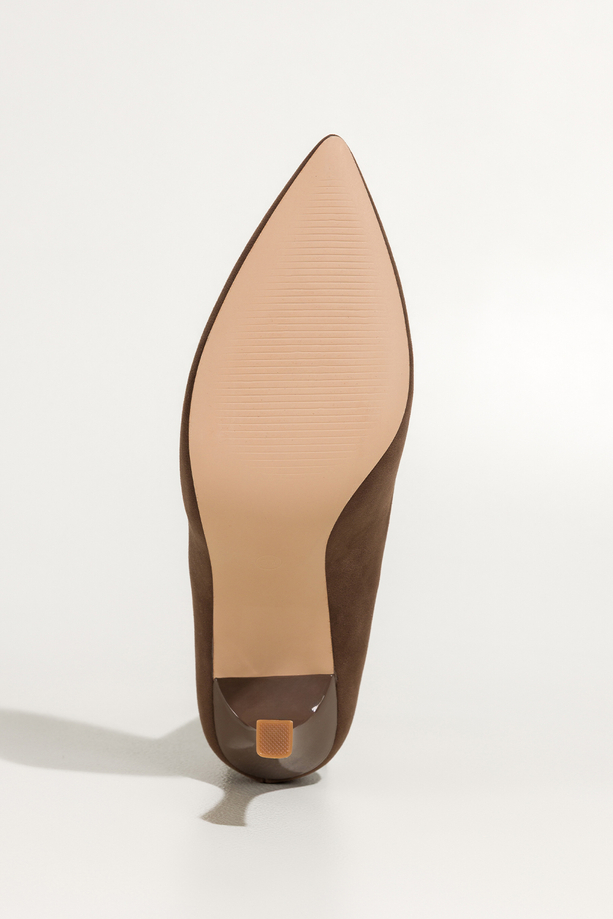 Czekoladowe czółenka damskie szpilki klasyczne Carla S-8