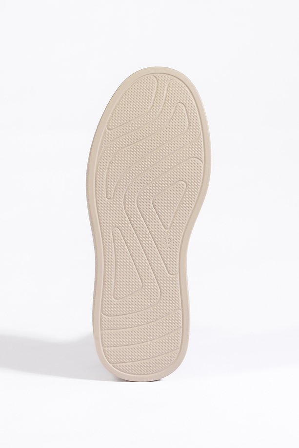 Niebieskie sneakersy skórzane damskie creepersy na platformie sznurowane Carla 2323