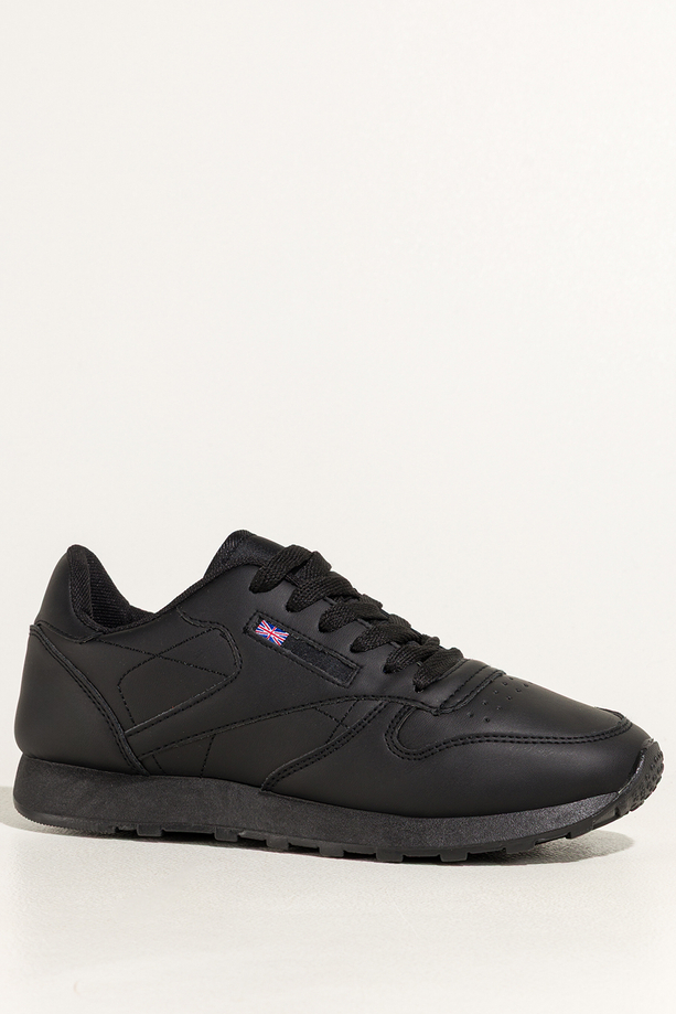 Czarne sneakersy damskie buty sportowe sznurowane Carla 8210-8