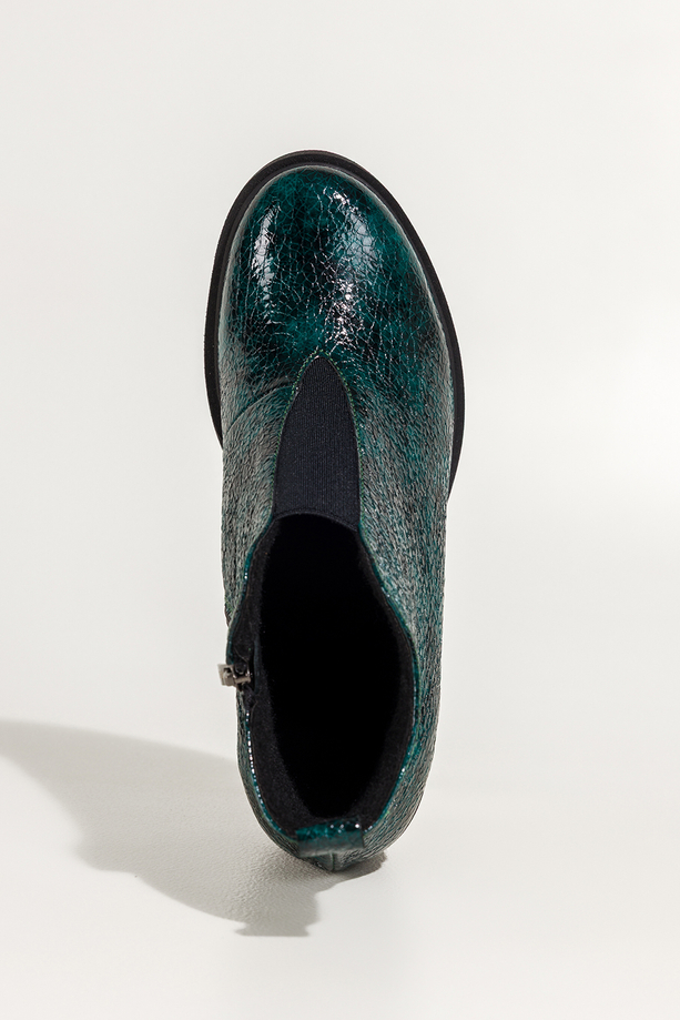 Zielone botki skórzane damskie lakierowane z wzorem wężowym obcas klocek szeroka elastyczna guma na przodzie PRODUKT POLSKI Casu 376