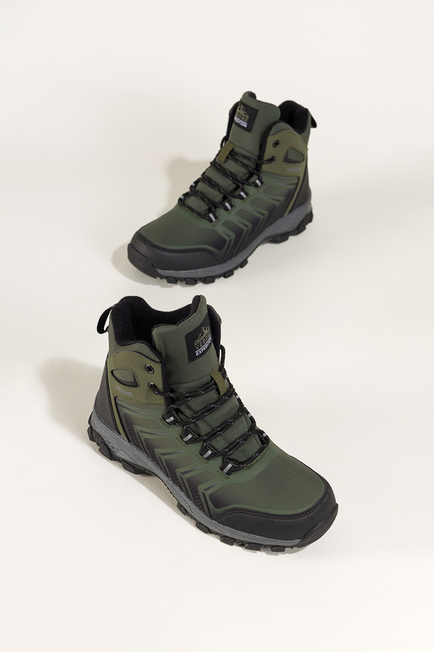 Zielone buty trekkingowe damskie softshell na bieżnikowanej podeszwie czarne wstawki sznurowane Carla EY82939-4