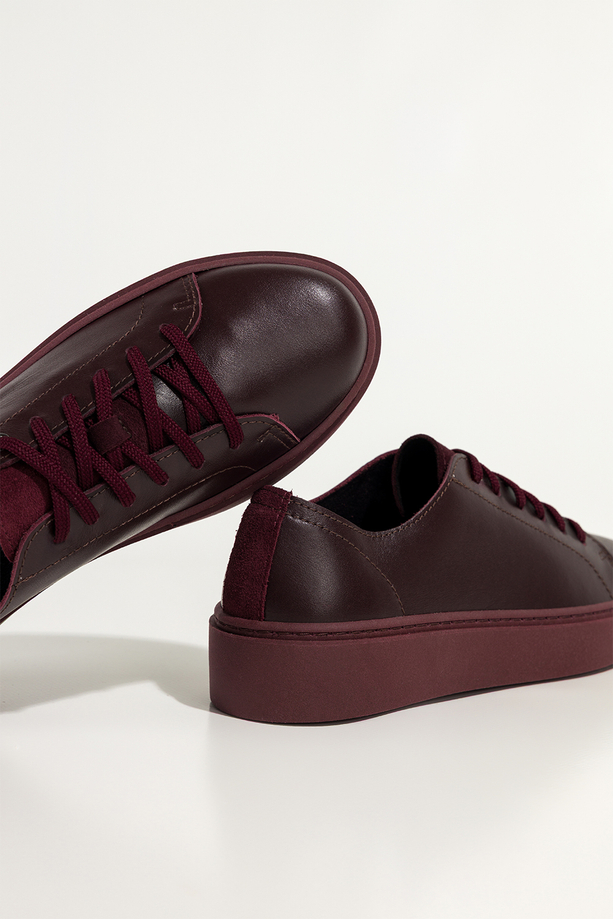 Bordowe trampki skórzane damskie sneakersy na platformie sznurowane PRODUKT POLSKI Casu 8855