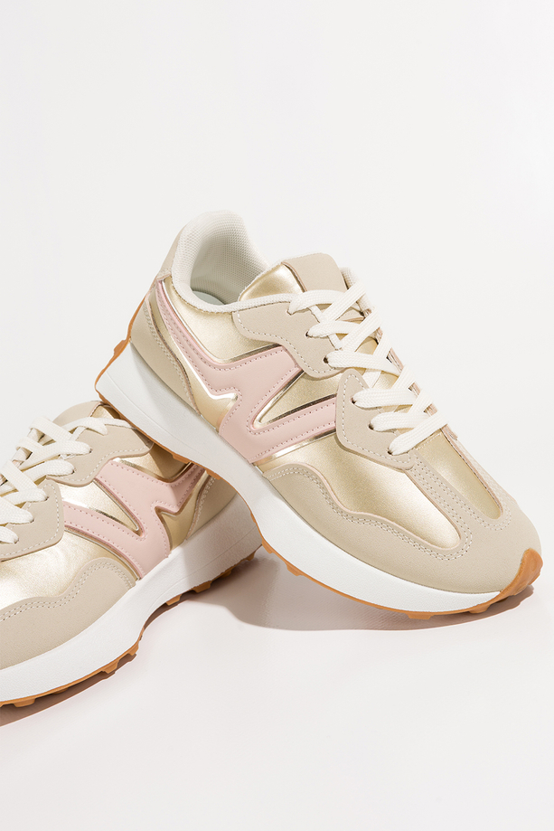 Złote sneakersy damskie na białej platformie różowe wstawki sznurowane Casu LA295