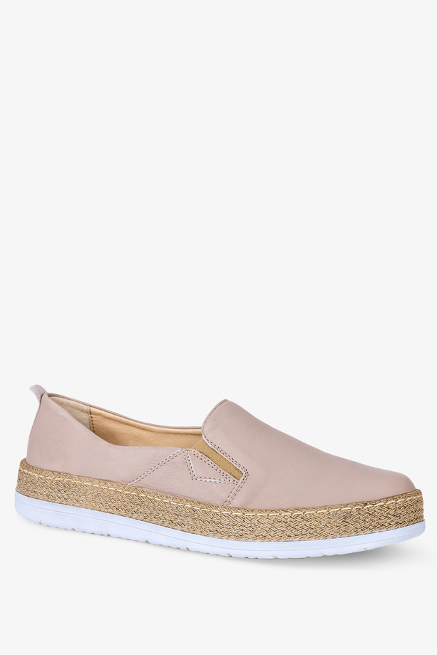 Beżowe półbuty espadryle slip on POLSKA SKÓRA Casu 0644