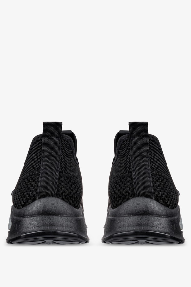 Czarne buty sportowe sznurowane Casu 20-3-22-B/7