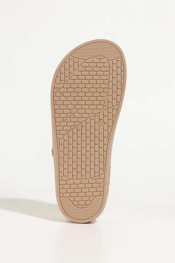 Złote baleriny barefoot skórzane damskie błyszczące szerokie na elastycznej podeszwie pasek na rzep ze złotą ozdobą PRODUKT POLSKI Casu 89793