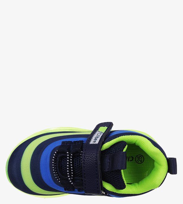Granatowe buty sportowe na rzep Casu F-920