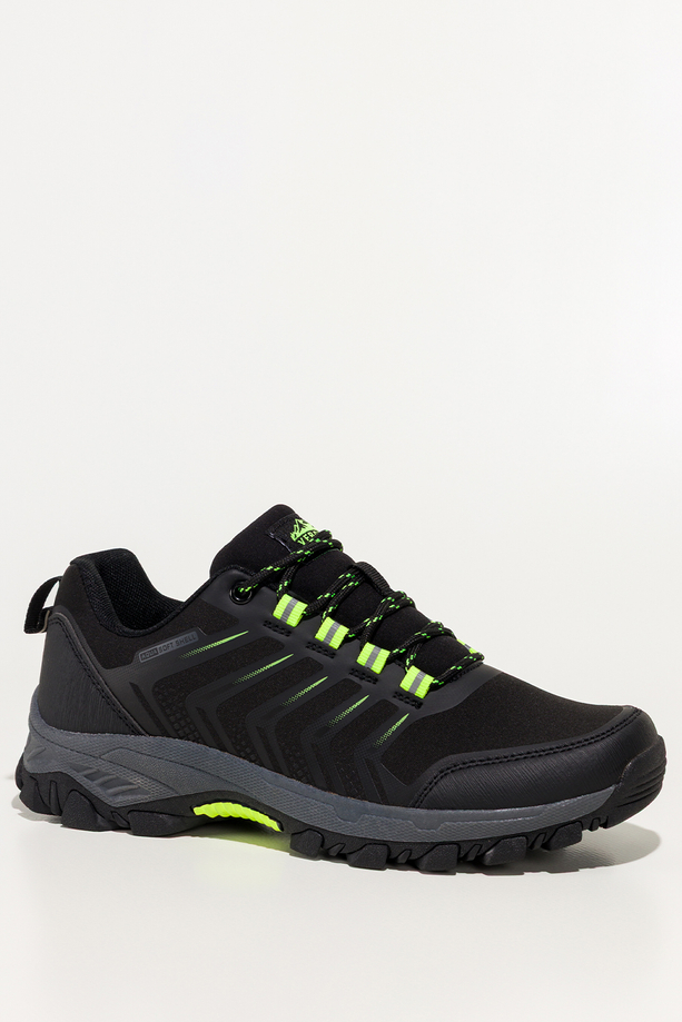 Czarne buty trekkingowe damskie buty sportowe softshell na bieżnikowanej podeszwie seledynowe wstawki sznurowane Carla EY82933-7