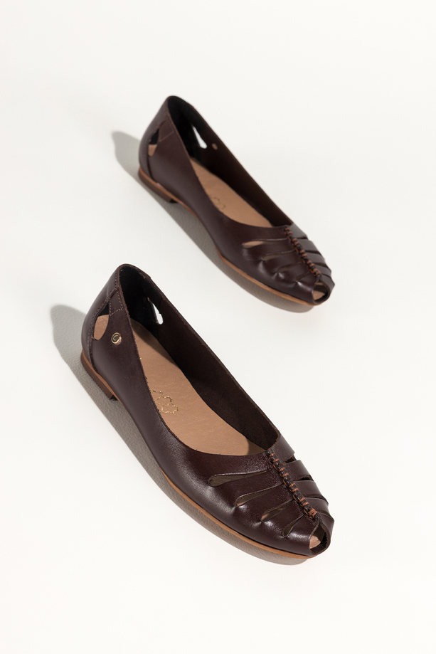 Czekoladowe baleriny skórzane damskie ażurowe z odkrytymi palcami PRODUKT POLSKI Casu 89990