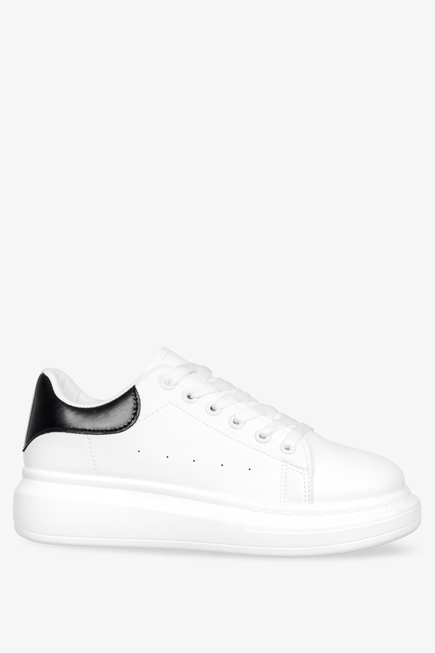 Białe sneakersy na platformie damskie buty sportowe sznurowane Casu BL373P