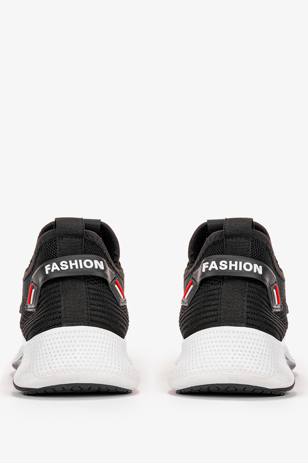 Czarne buty sportowe sznurowane Casu 35/4/21/B