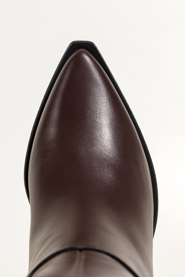 Czekoladowe kozaki skórzane damskie na klocku szeroka cholewka PRODUKT POLSKI Casu 6997-704