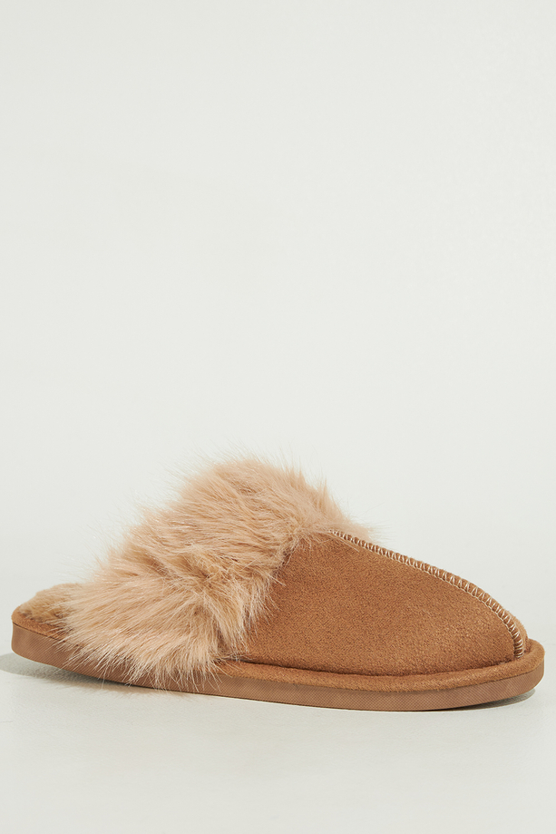 Ciemnobeżowe kapcie damskie obuwie domowe z futerkiem Casu 7975-8