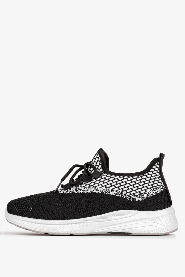 Czarne buty sportowe damskie sznurowane Casu 23-3-21-B