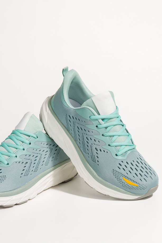 Turkusowe sneakersy damskie buty sportowe do biegania na białej platformie ze żłobieniami sznurowane Casu BC109