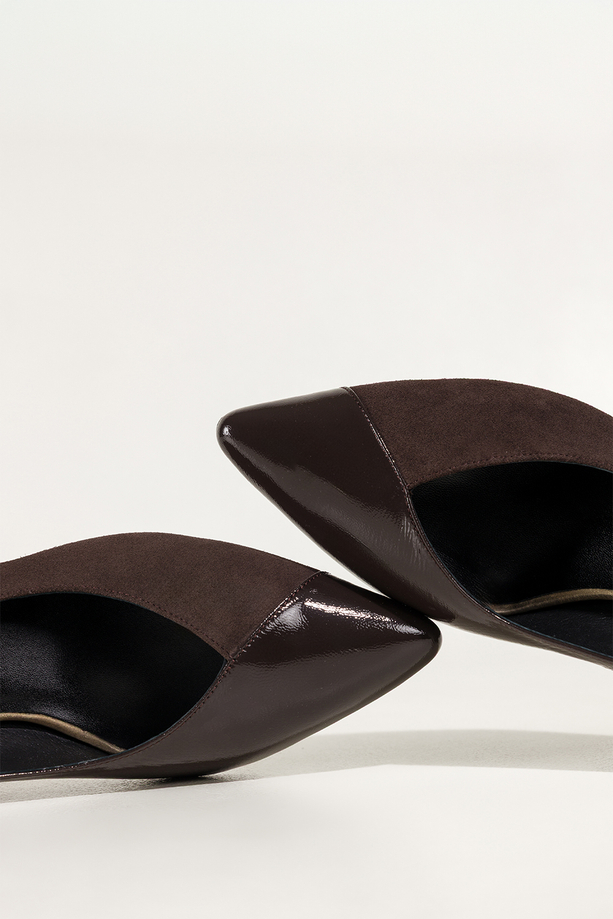 Czekoladowe czółenka skórzane damskie na szerokim obcasie PRODUKT POLSKI Casu 7088-329-648