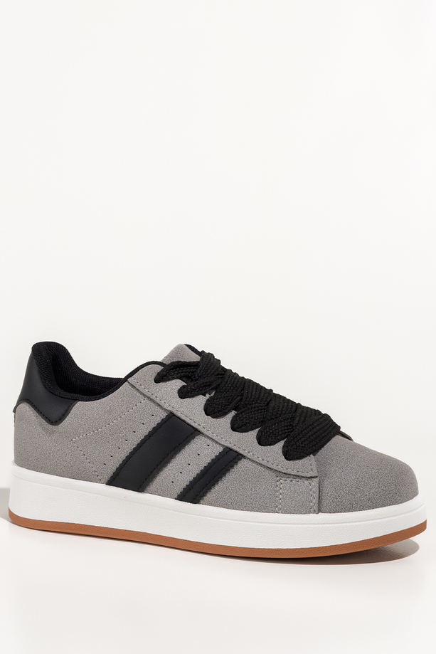 Szare sneakersy damskie buty sportowe na białej platformie sznurowane czarne wstawki Casu Z-876