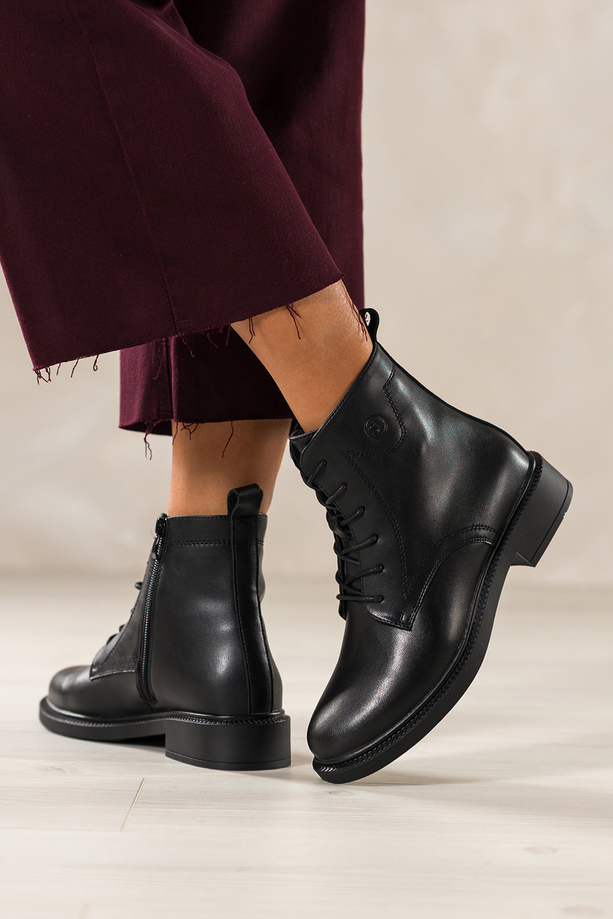 Czarne botki skórzane damskie Sergio Leone na szerokim klocku ozdobna podeszwa sznurowane YG74827-H