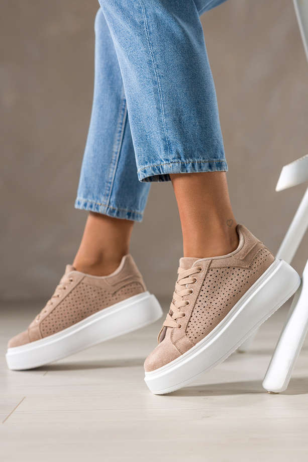 Beżowe sneakersy damskie buty sportowe ażurowe na platformie sznurowane Carla YO349K